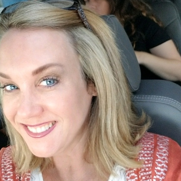 Meet your Posher, Shannon - Picture 1 of 1